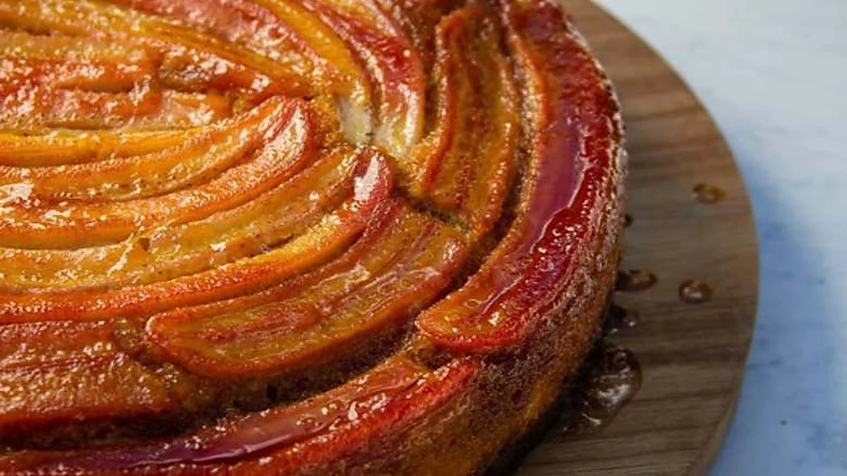 Bolo de Banana Caramelada