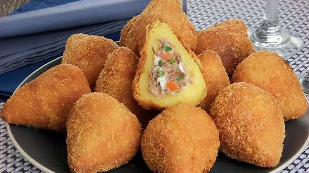 Coxinha de Mandioca com Costela