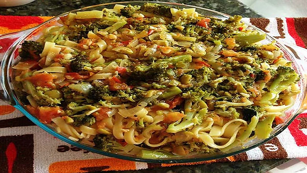 Macarrão Com Brócolis