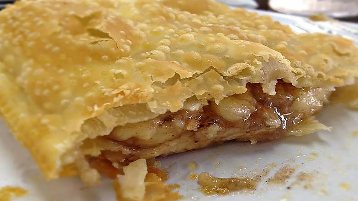Pastel De Banana Com Canela
