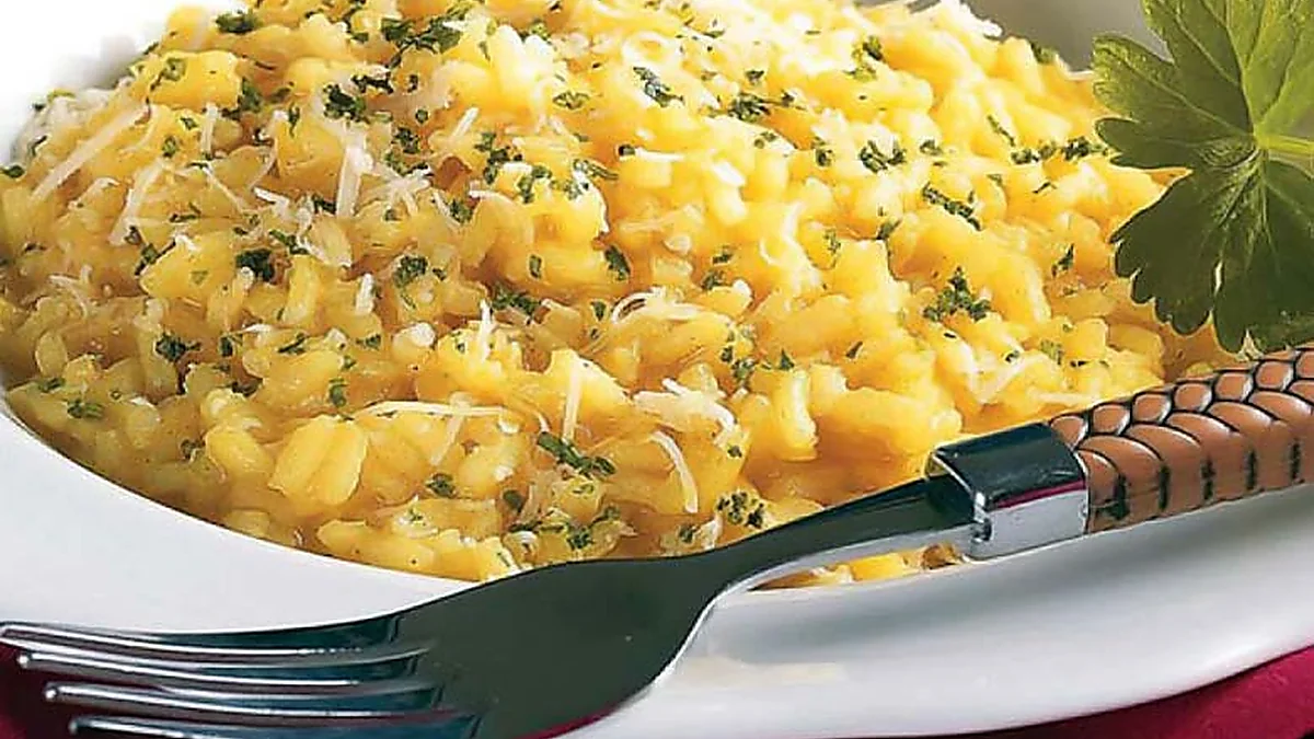 Risoto De Queijo e Açafrão