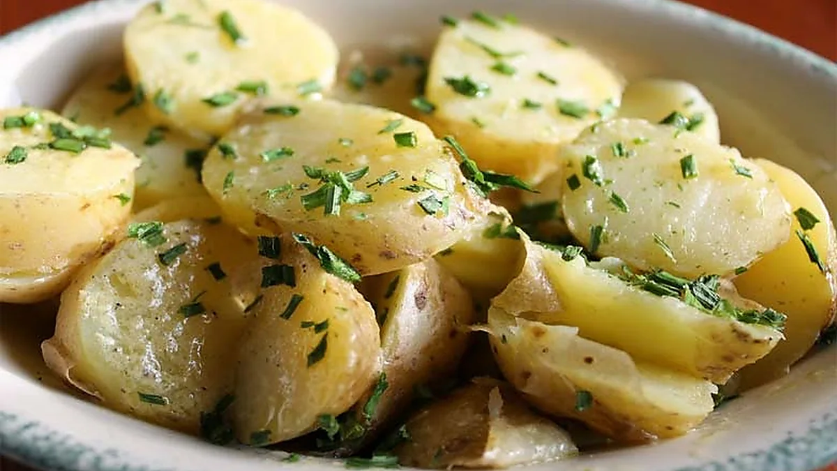 Salada de Batatas ao Molho de Mostarda