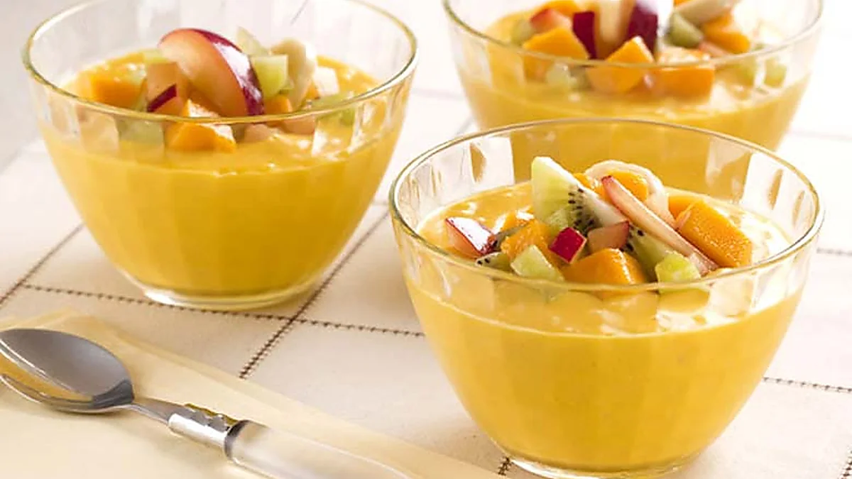 Salada de Frutas com Creme de Manga